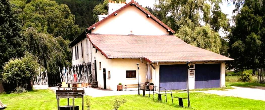 Gites, Les Jonquilles, Le Sagard Et Bungalow Les Brimbelles, Nature Et Detente La Houssiere Buitenkant foto