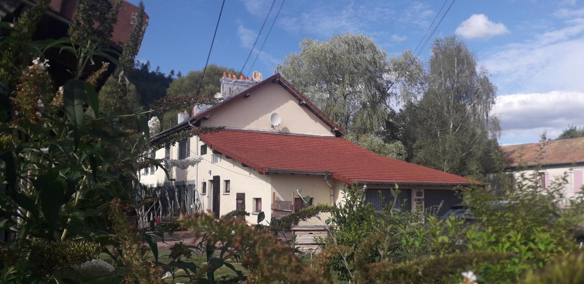 Gites, Les Jonquilles, Le Sagard Et Bungalow Les Brimbelles, Nature Et Detente La Houssiere Buitenkant foto